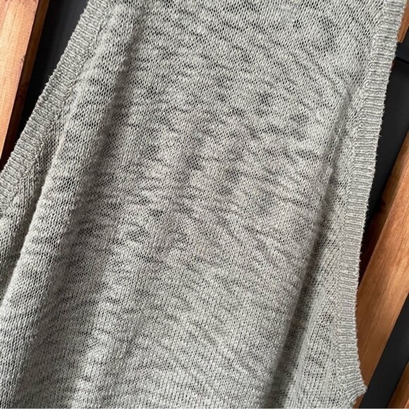 Divided H&M Halter Top Knit Knotty Fabric Sage Green Size Medium - Picture 3 of 5